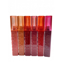 ลิป Kiss beauty ลิปแมท No.70551-03บรรจุ แพ็ค ชิ้นร้านค้าเครื่องสำอางค์ ขายเครื่องสำอาง สกินแคร์ ครีมกันแดด และเคาท์เตอร์แบรนด์ กว่า 2000 รายการ ของแท้ 100% เว็บเครื่องสำอาง ไอเท็มความงาม