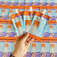 Smooto Hya C Bright Up Sunscreen สมูทโตะ กันแดดสูตรเย็น SPF50PA+++, ร้านค้าเครื่องสำอางค์, ขายเครื่องสำอาง, สกินแคร์, ครีมกันแดด, ยาย้อมผม, เว็บเครื่องสำอาง