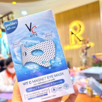 VC VIT C MAGNET EYE MASKมาส์กใต้ตา พลังแม่เหล็กวิตซี บรรจุ แพ็ค ชิ้นร้านค้าเครื่องสำอางค์ ขายเครื่องสำอาง สกินแคร์ ครีมกันแดด และเคาท์เตอร์แบรนด์ กว่า 2000 รายการ ของแท้ 100% เว็บเครื่องสำอาง ไอเท็มความงาม