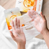 RATCHA VIT C BIO FACIAL MASK รัชชา วิตซี ไบโอ เฟเชียล มาส์ก บรรจุ แพ็ค ชิ้นร้านค้าเครื่องสำอางค์ ขายเครื่องสำอาง สกินแคร์ ครีมกันแดด และเคาท์เตอร์แบรนด์ กว่า 2000 รายการ ของแท้ 100% เว็บเครื่องสำอาง ไอเท็มความงาม