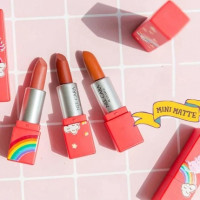 MINI MATTE LIPSTICK UNICORN เซ็ทลิปสติก ยูนิคอร์น เนื้อครีมแมท เซ็ท 3 แท่ง #N664บรรจุ แพ็ค ชิ้นร้านค้าเครื่องสำอางค์ ขายเครื่องสำอาง สกินแคร์ ครีมกันแดด และเคาท์เตอร์แบรนด์ กว่า 2000 รายการ ของแท้ 100% เว็บเครื่องสำอาง ไอเท็มความงาม