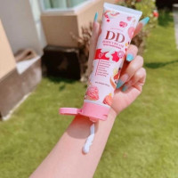 DDครีมเจนนี่ DD BODY CREAMร้านค้าเครื่องสำอางค์ ขายเครื่องสำอาง สกินแคร์ ครีมกันแดด และเคาท์เตอร์แบรนด์ กว่า 2000 รายการ ของแท้ 100% เว็บเครื่องสำอาง ไอเท็มความงาม