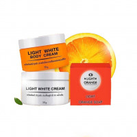 Light White Body Cream เซ็ทครีมไลท์ไวท์บอดี้ครีมร้านค้าเครื่องสำอางค์ ขายเครื่องสำอาง สกินแคร์ ครีมกันแดด และเคาท์เตอร์แบรนด์ กว่า 2000 รายการ ของแท้ 100% เว็บเครื่องสำอาง ไอเท็มความงาม