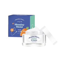 Monday Moist Facial Cream ครีมแครอท ขนาด 10กรัม บรรจุ แพ็ค ชิ้นร้านค้าเครื่องสำอางค์ ขายเครื่องสำอาง สกินแคร์ ครีมกันแดด และเคาท์เตอร์แบรนด์ กว่า 2000 รายการ ของแท้ 100% เว็บเครื่องสำอาง ไอเท็มความงาม