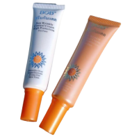แพ็คเก็จใหม่ ครีมกันแดด BOB SPF 50 PA+++ มี 2 สูตรให้เลือก
